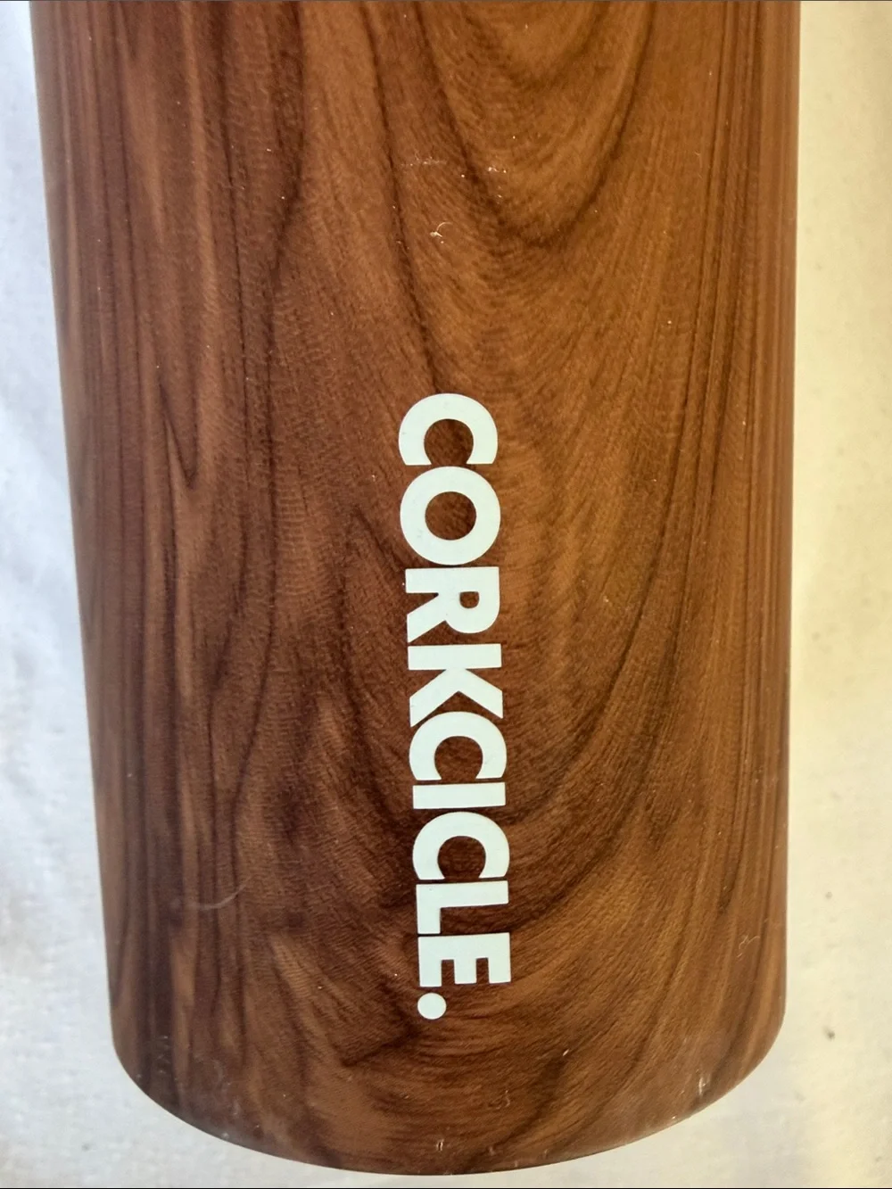 Corkcicle image shows